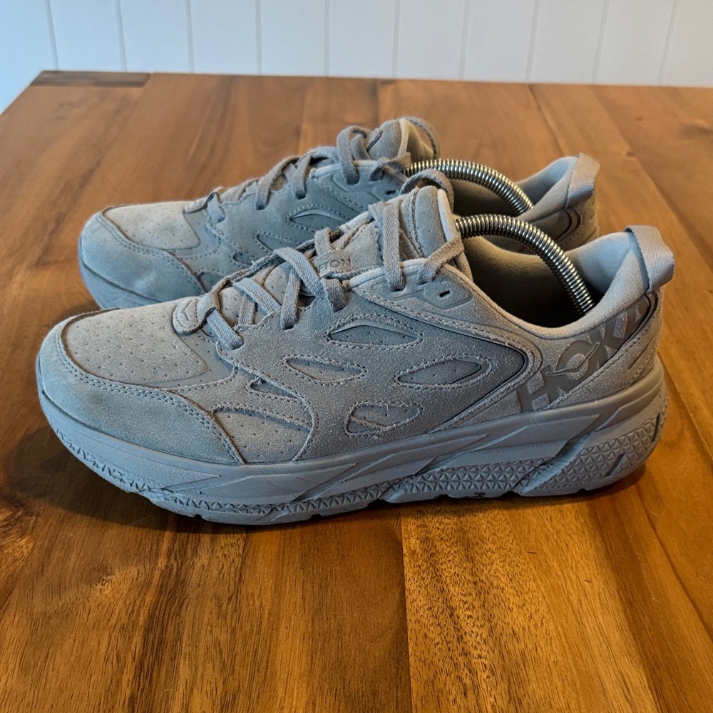 Men Hoka Clifton grey suede sz 9.5
